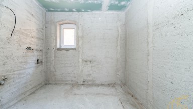 Rodinný dům s příslušenstvím a pozemky, Budišov