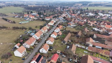 Rodinný dům s příslušenstvím a pozemky, Budišov