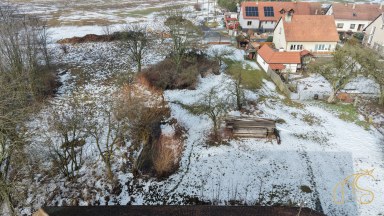 Rodinný dům s příslušenstvím a pozemky, Budišov
