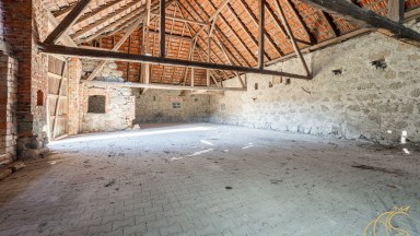 Zemědělská usedlost s pozemky, Budišov