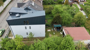 Prodej RD se třemi bytovými jednotkami, Kladno