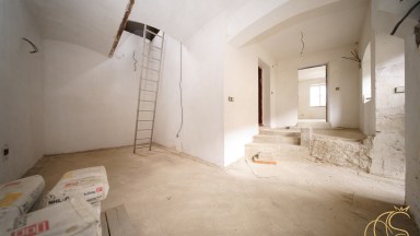 Rodinný dům s příslušenstvím a pozemky, Budišov