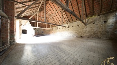 Rodinný dům s příslušenstvím a pozemky, Budišov